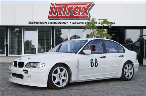 4-way Race - Image 2