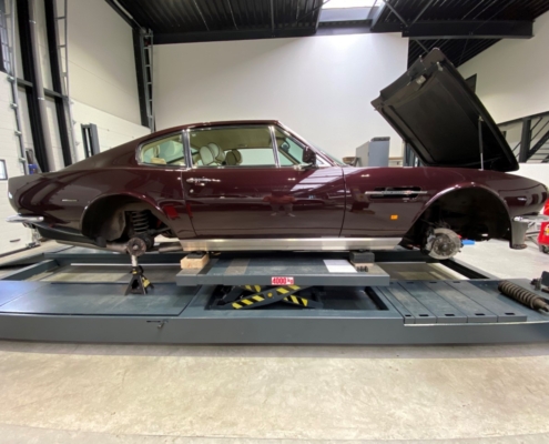Aston Martin en custom schokdempers op maat
