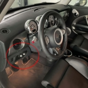 Mini Cooper S met verstelbare schokdempers