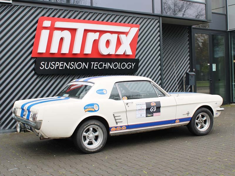 Ford Mustang Gen 1. INTRAX Suspension Shock absorber schokdemper demper schroefset verlaging coilover 3